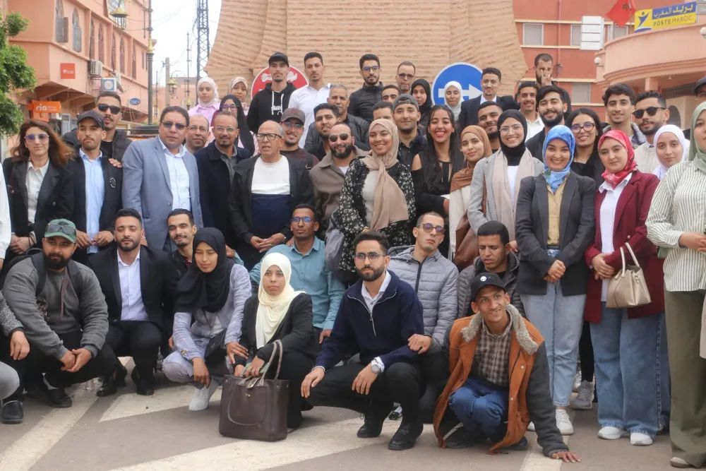 زيارة طلبة ماستر الحكامة الإدارية والمالية والسياسية العامة الترابية لجماعة دمنات